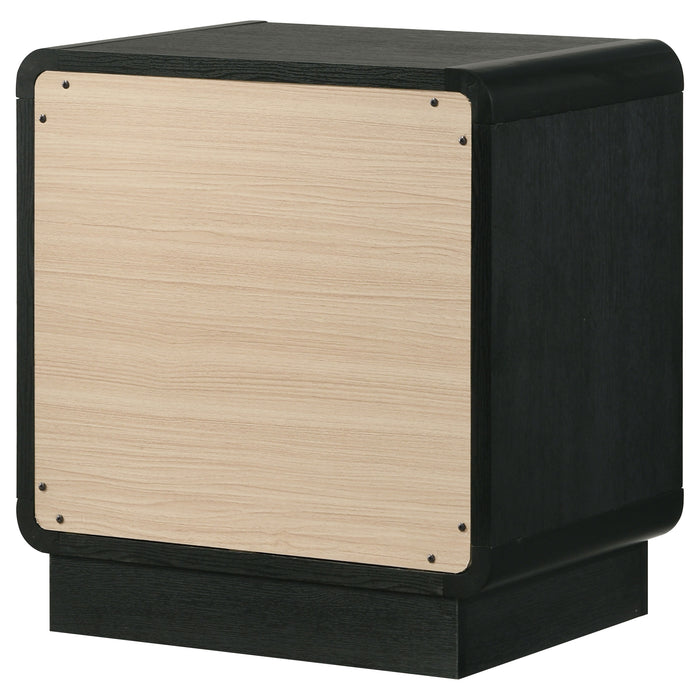 Cavelle Nightstand