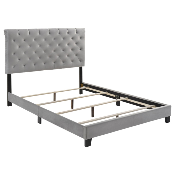 Warner Queen Upholstered Bed Grey image