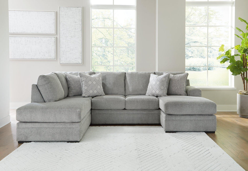 Casselbury 2-Piece Sectional with Chaise